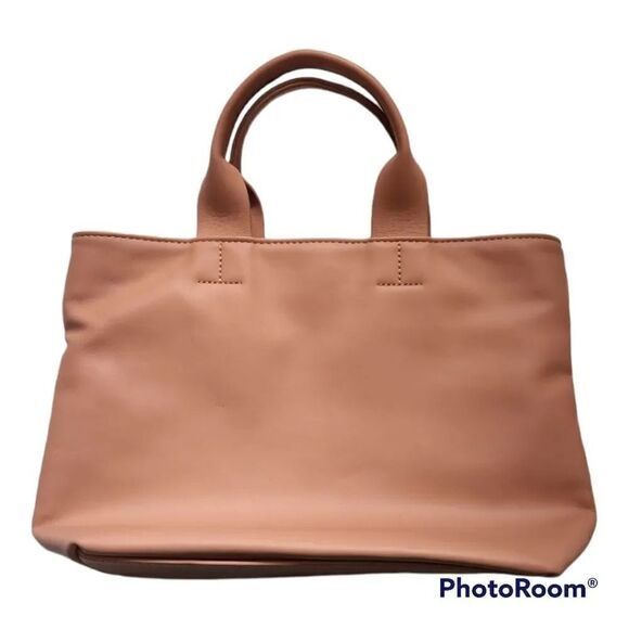 Universal Thread Ladies Faux Leather Hand Bag - Picture 1 of 8